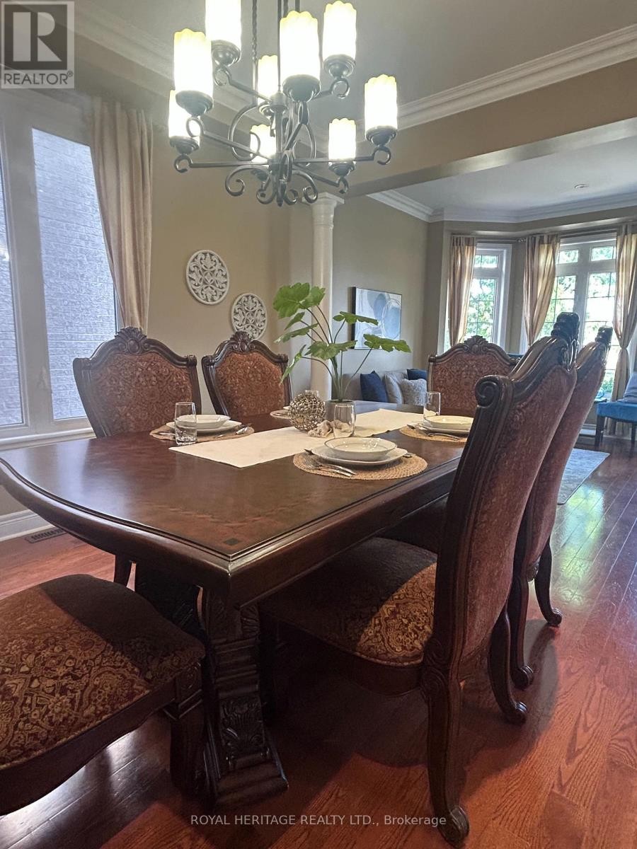 












178 BEFFORT ROAD

,
Toronto (Downsview-Roding-CFB),




Ontario
M3K1N9

