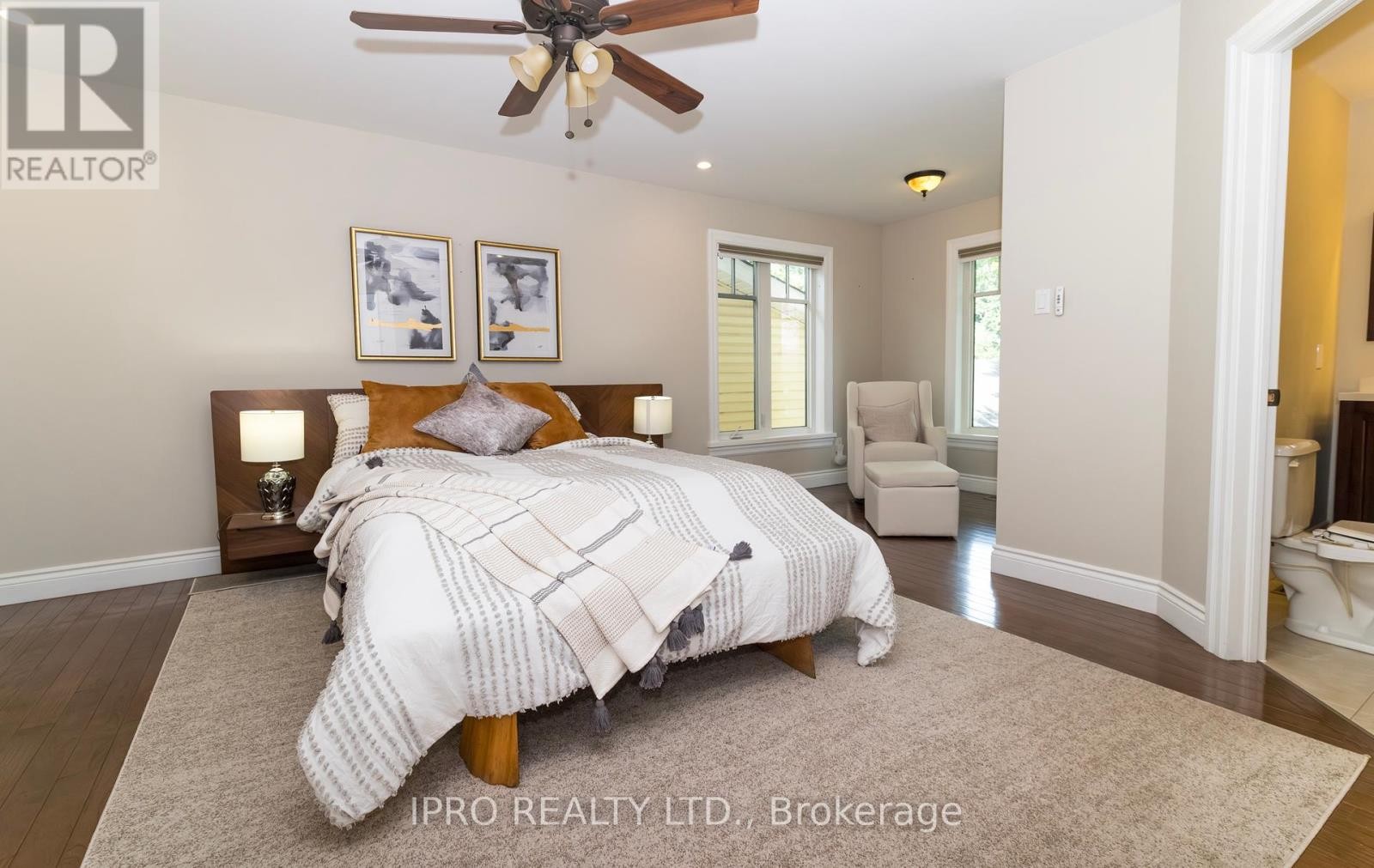 












210 MAIN STREET N

,
Halton Hills (AC Acton),




Ontario
L7J1W9


