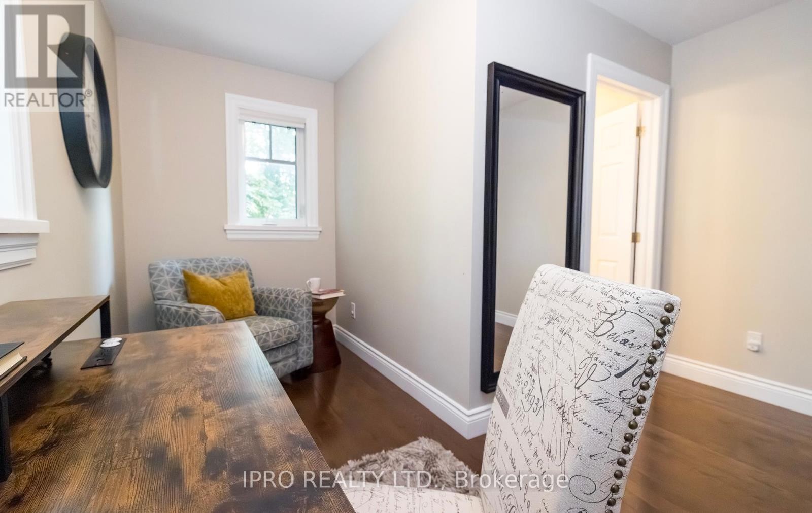 












210 MAIN STREET N

,
Halton Hills (AC Acton),




Ontario
L7J1W9

