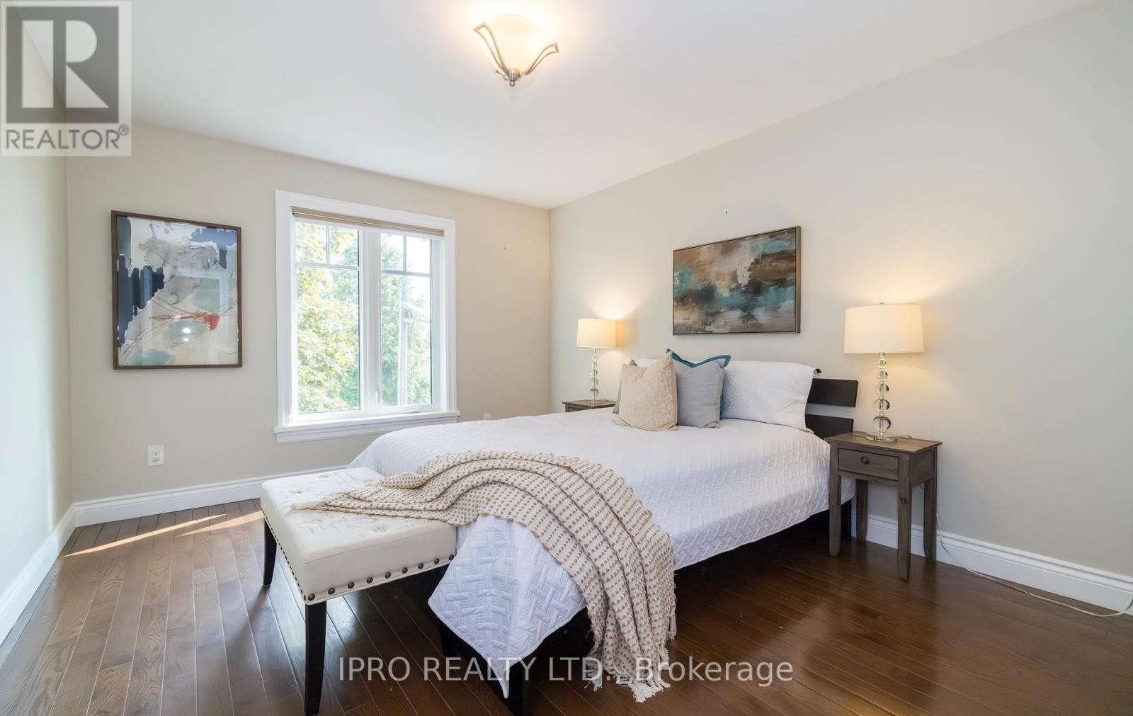 












210 MAIN STREET N

,
Halton Hills (AC Acton),




Ontario
L7J1W9

