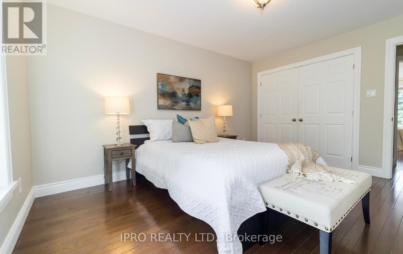 












210 MAIN STREET N

,
Halton Hills (AC Acton),




Ontario
L7J1W9

