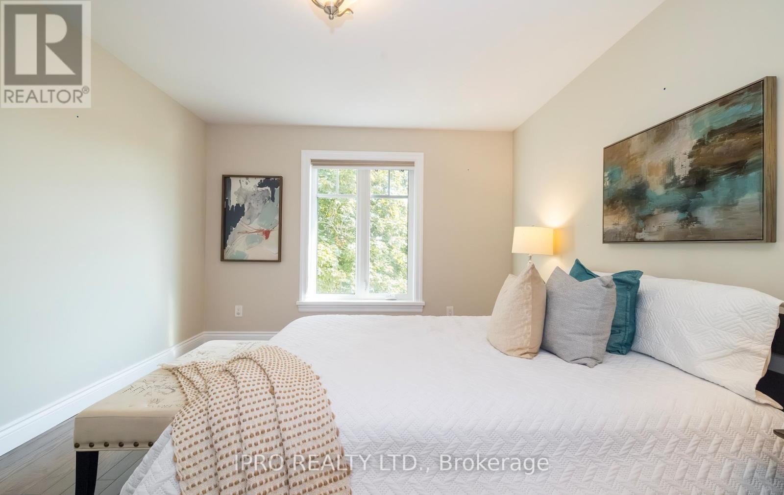 












210 MAIN STREET N

,
Halton Hills (AC Acton),




Ontario
L7J1W9

