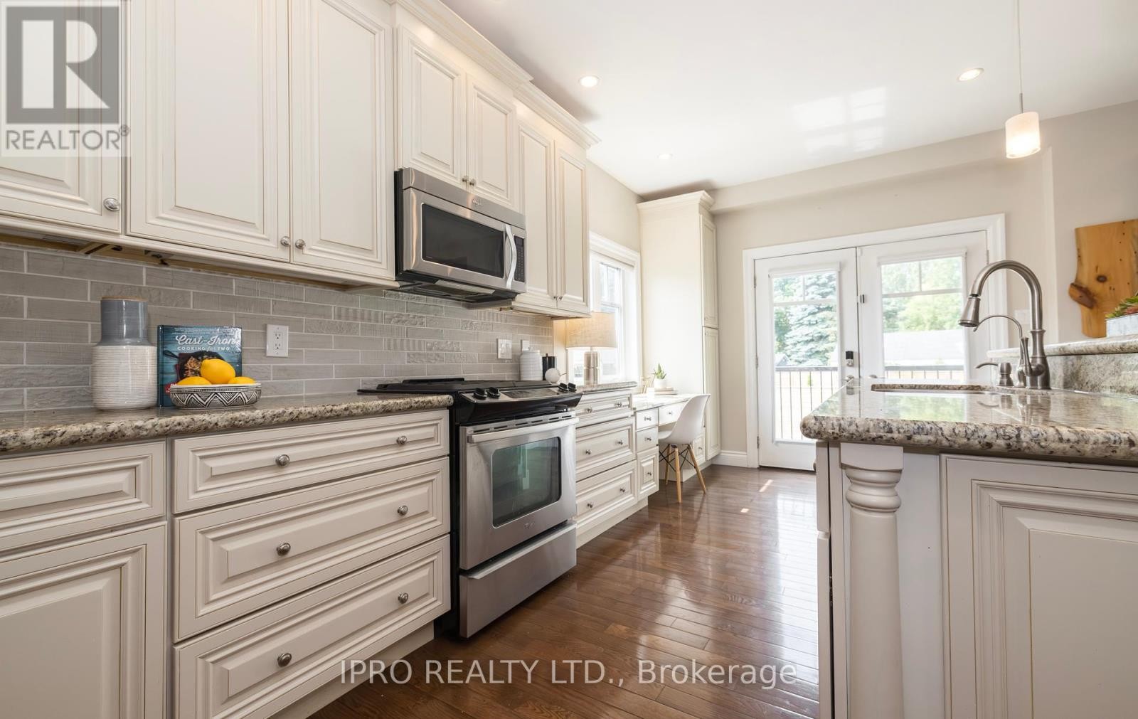 












210 MAIN STREET N

,
Halton Hills (AC Acton),




Ontario
L7J1W9

