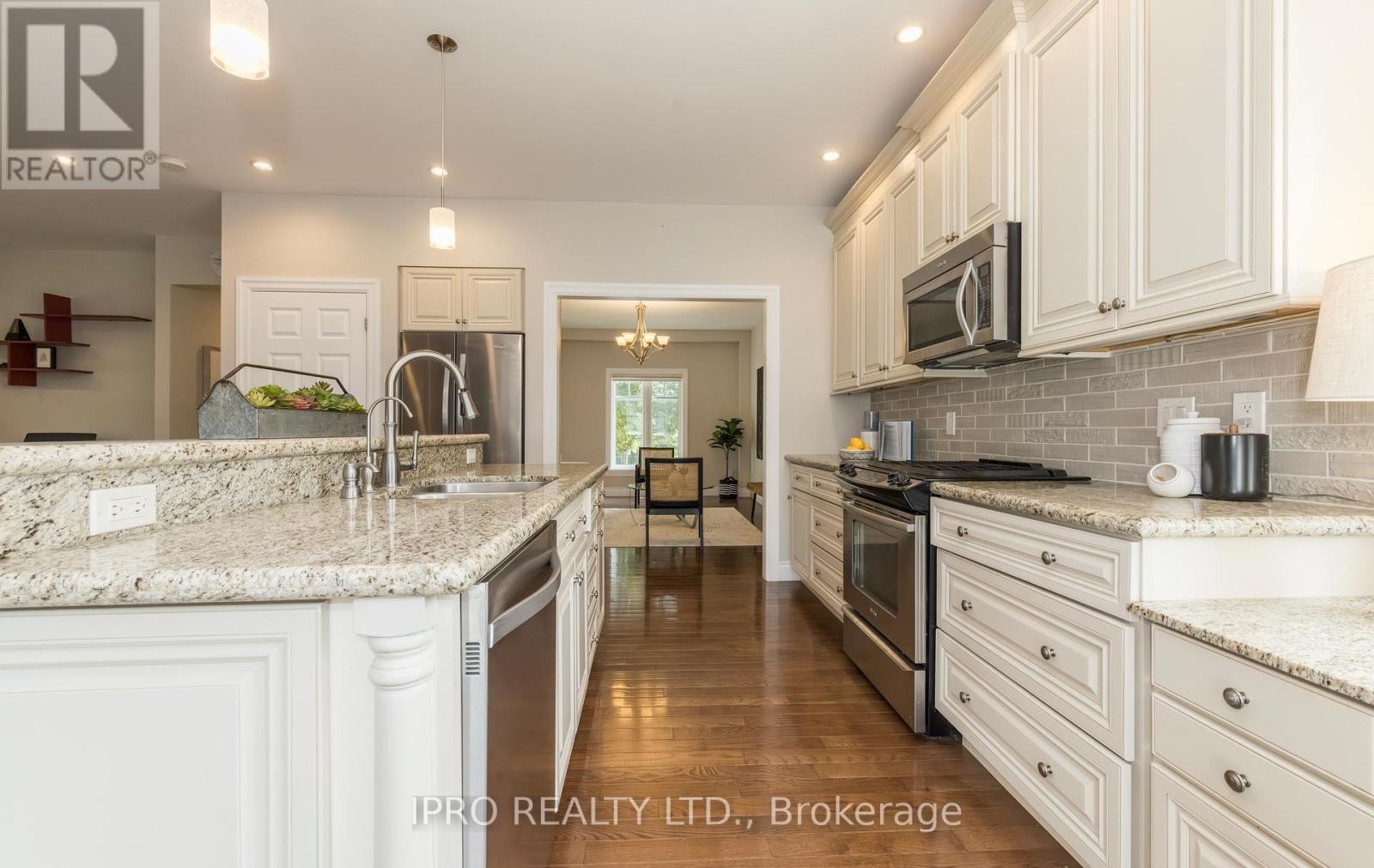 












210 MAIN STREET N

,
Halton Hills (AC Acton),




Ontario
L7J1W9

