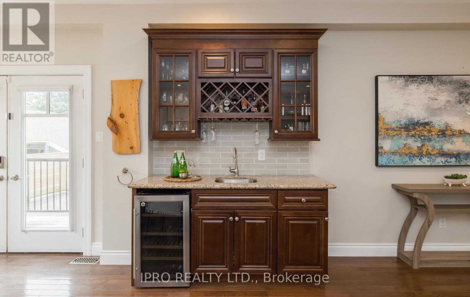 












210 MAIN STREET N

,
Halton Hills (AC Acton),




Ontario
L7J1W9

