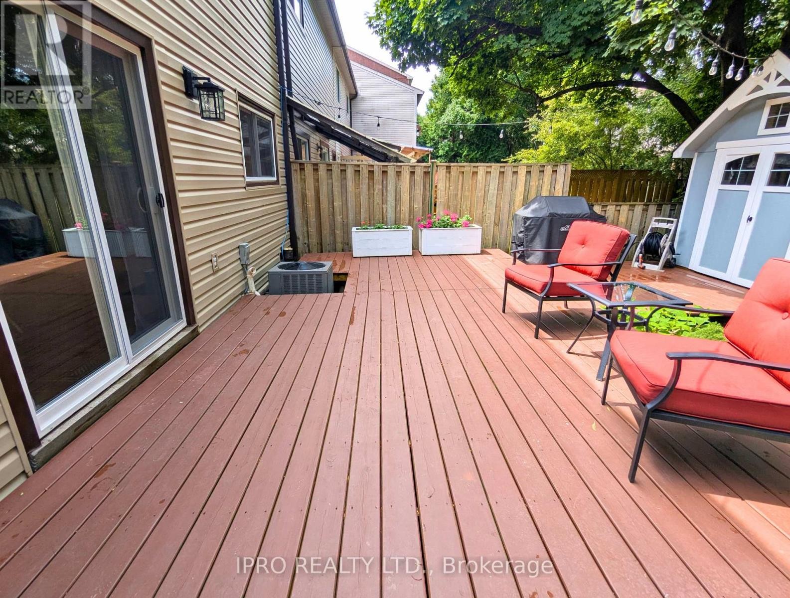 












2599 INLAKE COURT

,
Mississauga (Meadowvale),




Ontario
L5N2M9

