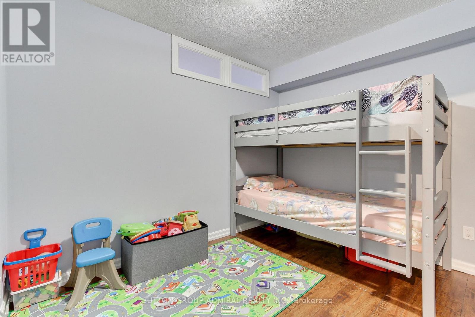 












1205 - 2470 EGLINTON AVENUE

,
Toronto (Beechborough-Greenbrook),




Ontario
M6M5E7

