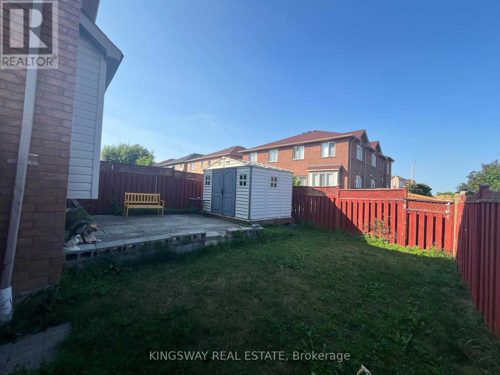 












5998 GANT CRESCENT

,
Mississauga (East Credit),




Ontario
L5V2T6

