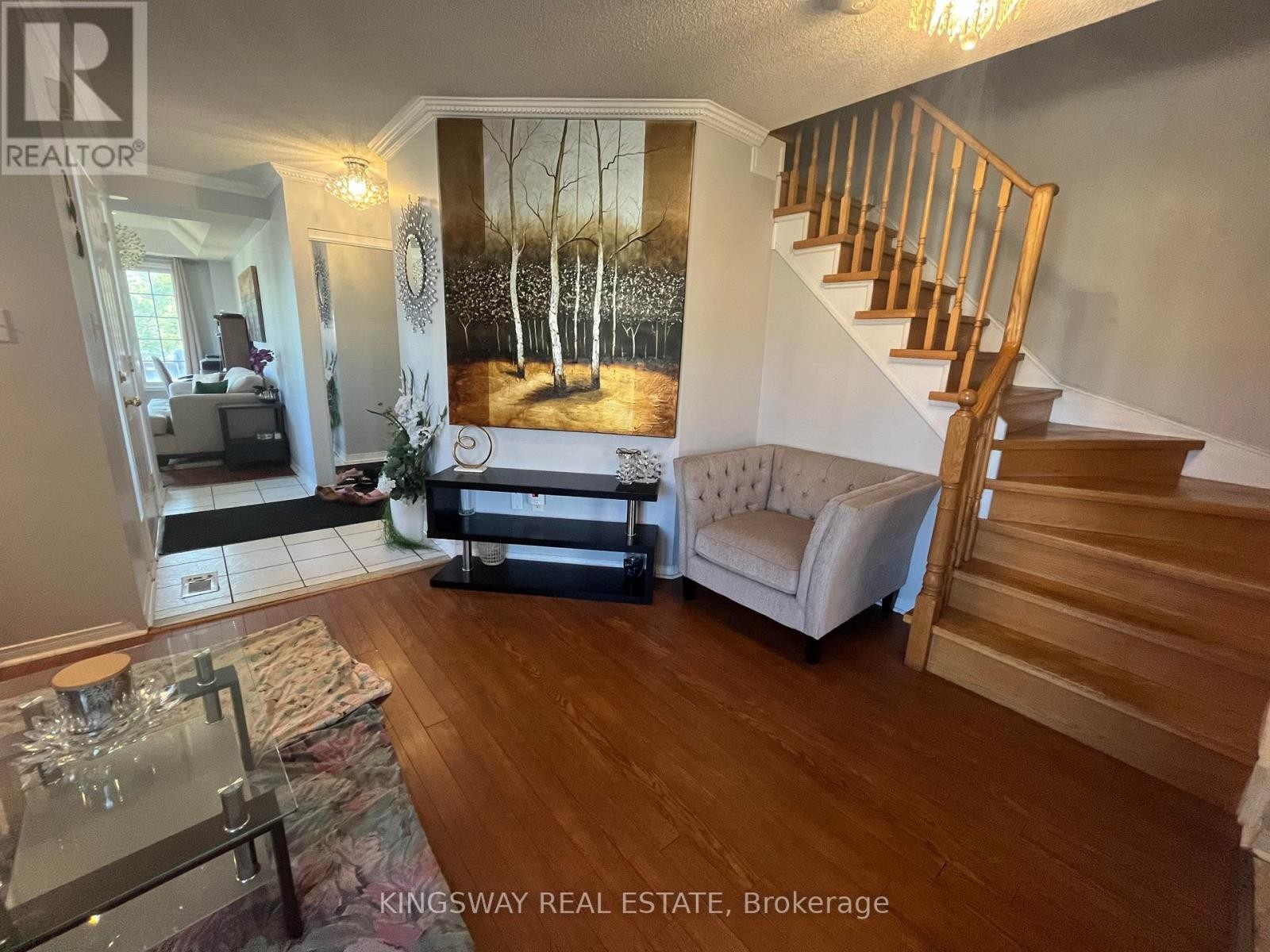 












5998 GANT CRESCENT

,
Mississauga (East Credit),




Ontario
L5V2T6

