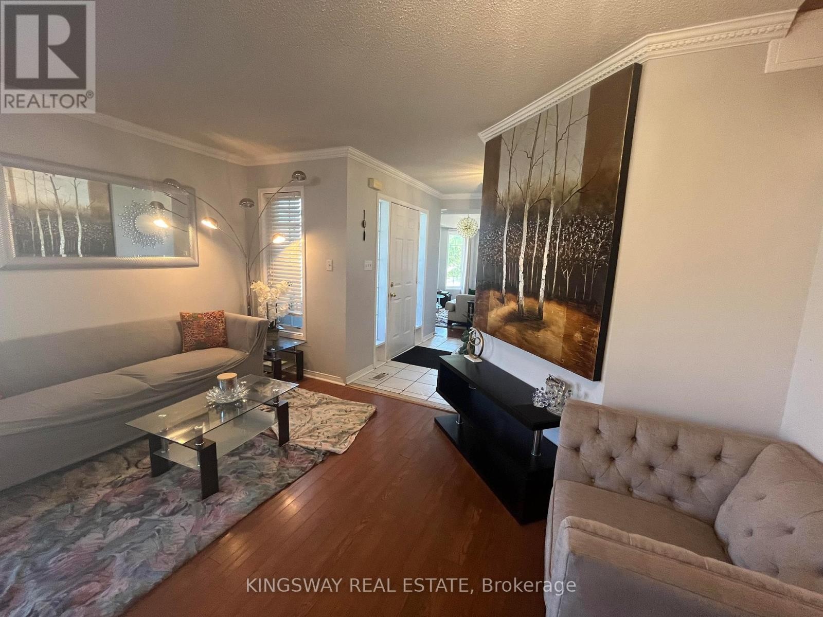 












5998 GANT CRESCENT

,
Mississauga (East Credit),




Ontario
L5V2T6

