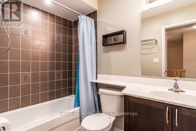 












15 - 2468 POST ROAD

,
Oakville (RO River Oaks),




Ontario
L6H0J2

