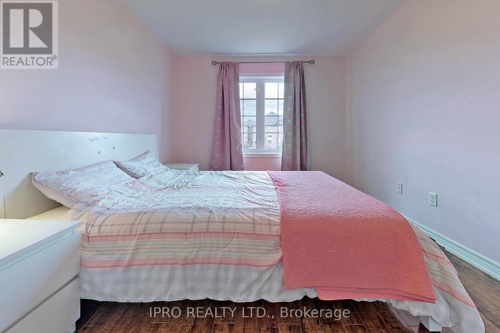 












48 ARIZONA DRIVE

,
Brampton (Bram West),




Ontario
L6Y0R6


