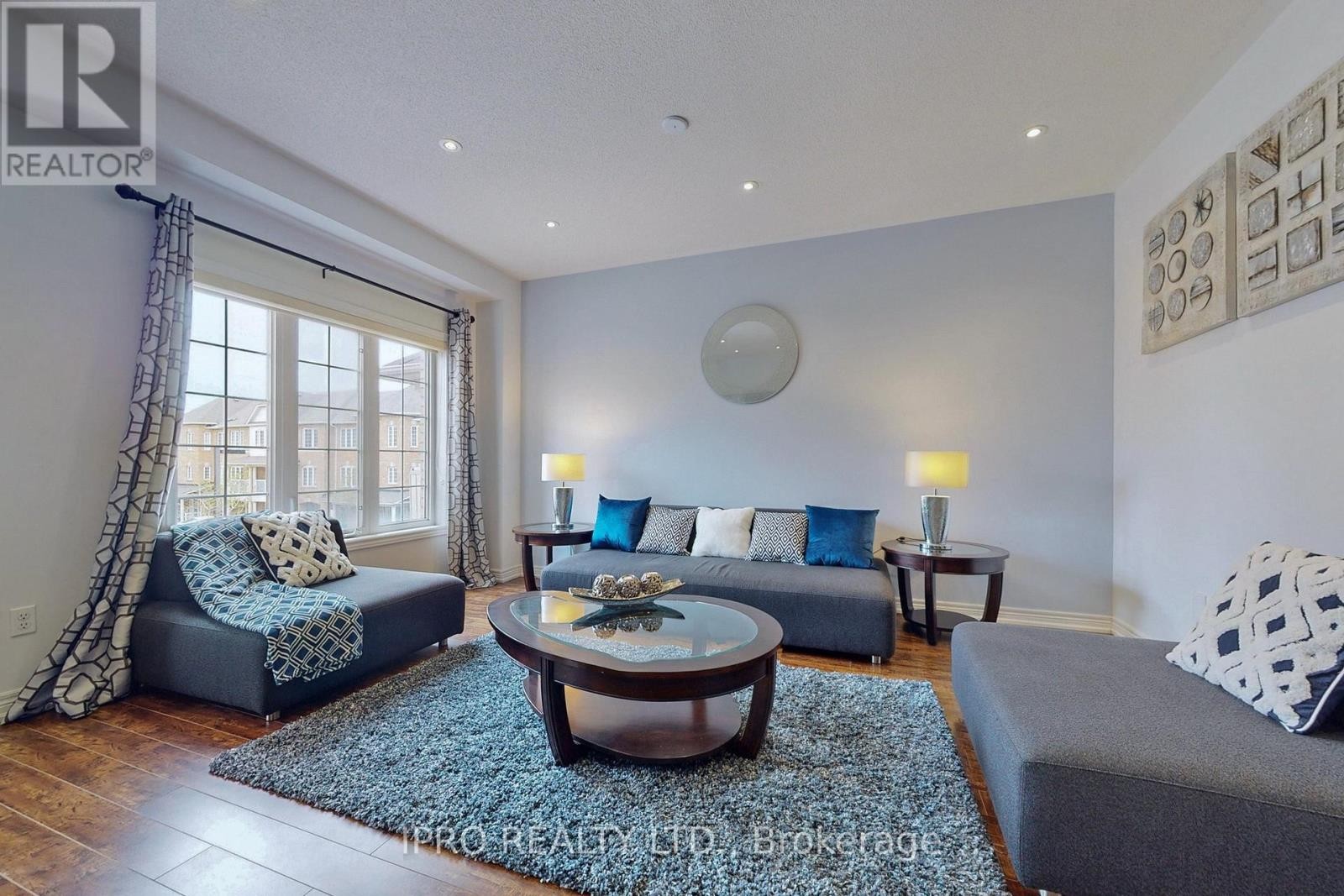 












48 ARIZONA DRIVE

,
Brampton (Bram West),




Ontario
L6Y0R6

