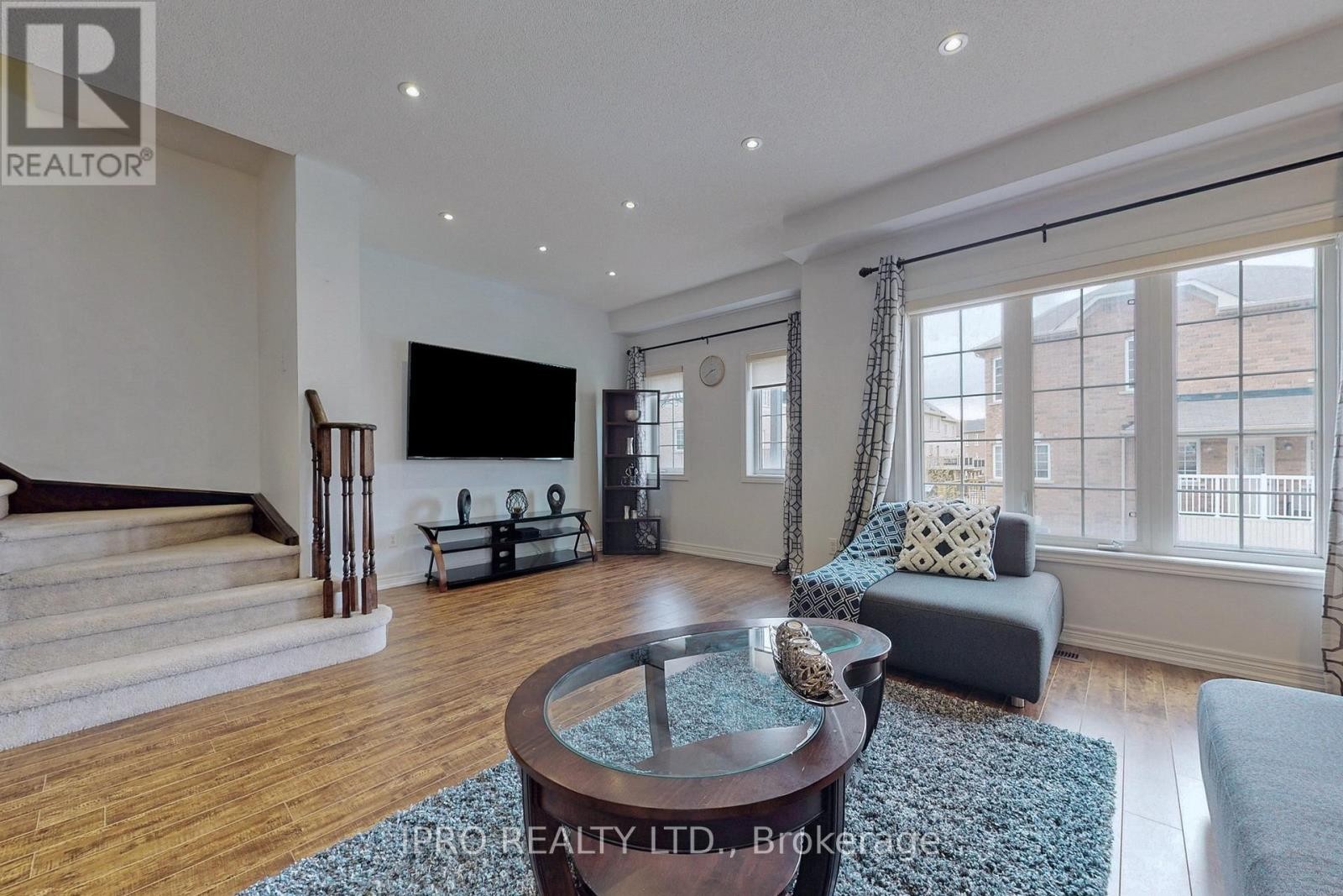 












48 ARIZONA DRIVE

,
Brampton (Bram West),




Ontario
L6Y0R6


