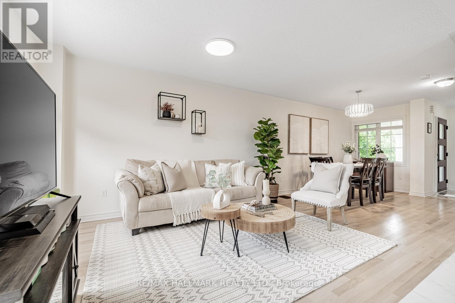 












109 GRAPEVINE ROAD

,
Caledon (Bolton West),




Ontario
L7E2M6

