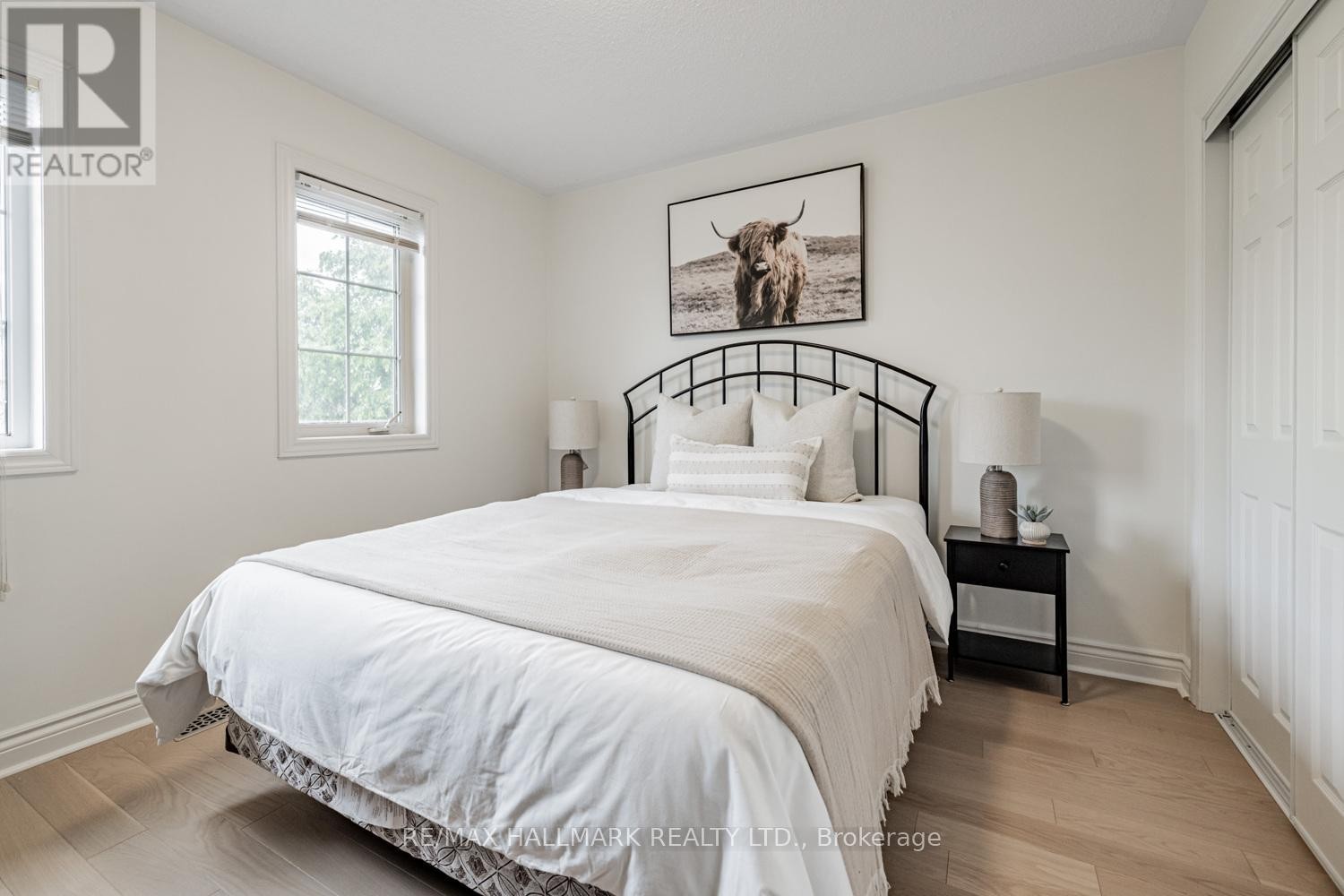 












109 GRAPEVINE ROAD

,
Caledon (Bolton West),




Ontario
L7E2M6


