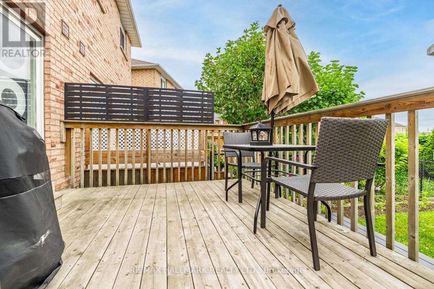 












109 GRAPEVINE ROAD

,
Caledon (Bolton West),




Ontario
L7E2M6

