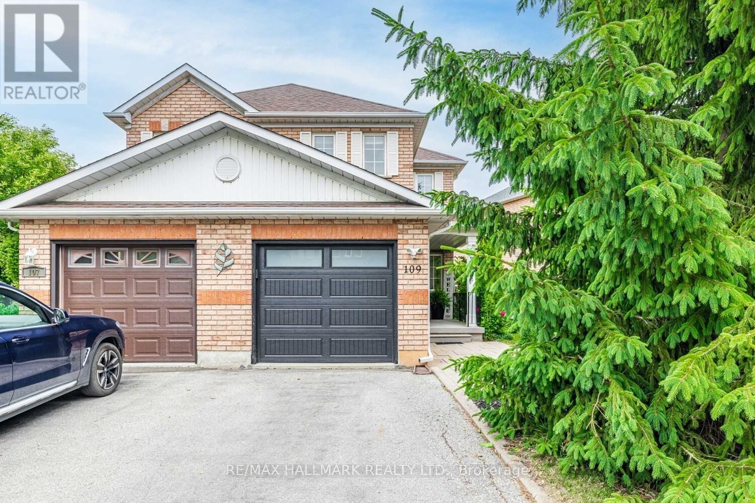 












109 GRAPEVINE ROAD

,
Caledon (Bolton West),




Ontario
L7E2M6

