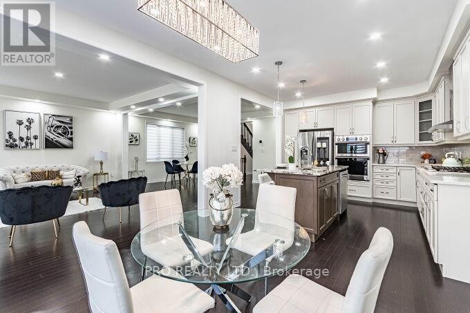 












1448 SYCAMORE GARDENS

,
Milton (CB Cobban),




Ontario
L9E1P7

