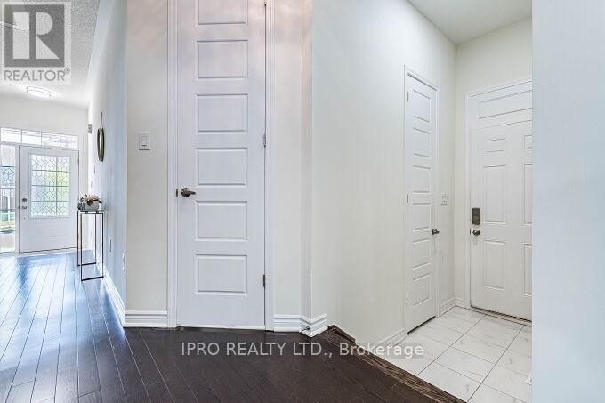 












1448 SYCAMORE GARDENS

,
Milton (CB Cobban),




Ontario
L9E1P7

