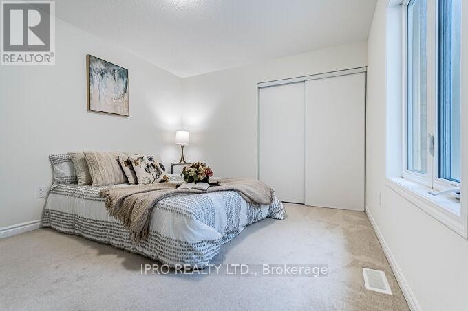 












1448 SYCAMORE GARDENS

,
Milton (CB Cobban),




Ontario
L9E1P7

