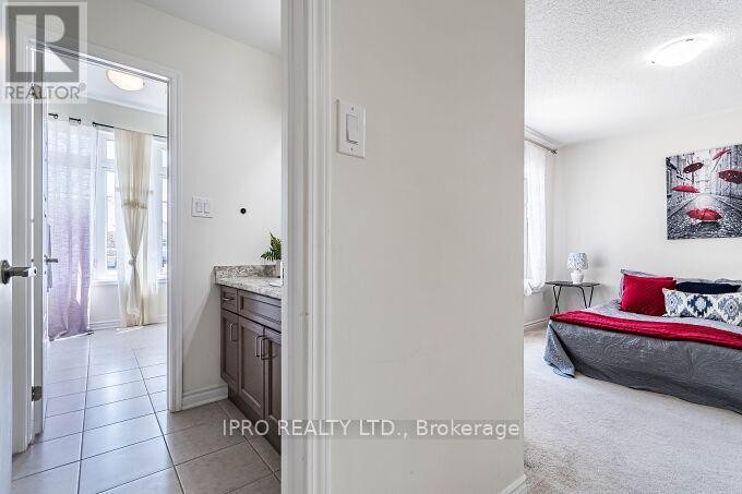 












1448 SYCAMORE GARDENS

,
Milton (CB Cobban),




Ontario
L9E1P7

