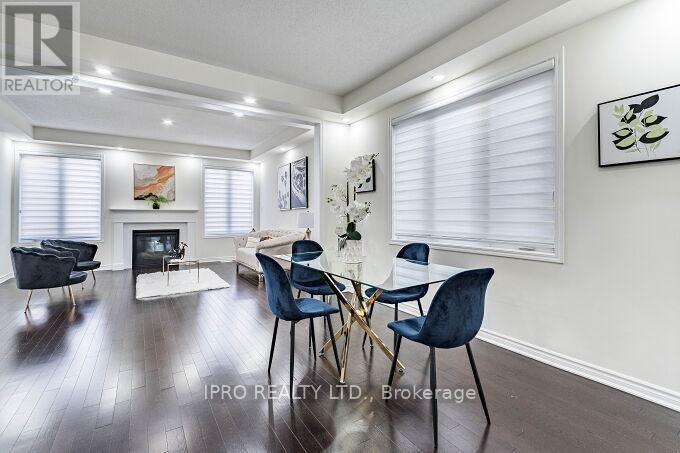 












1448 SYCAMORE GARDENS

,
Milton (CB Cobban),




Ontario
L9E1P7

