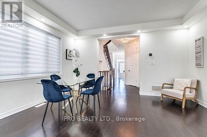 












1448 SYCAMORE GARDENS

,
Milton (CB Cobban),




Ontario
L9E1P7

