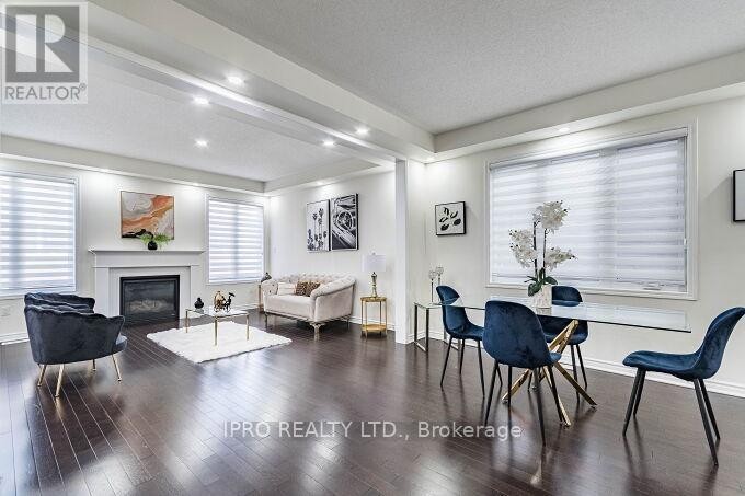 












1448 SYCAMORE GARDENS

,
Milton (CB Cobban),




Ontario
L9E1P7

