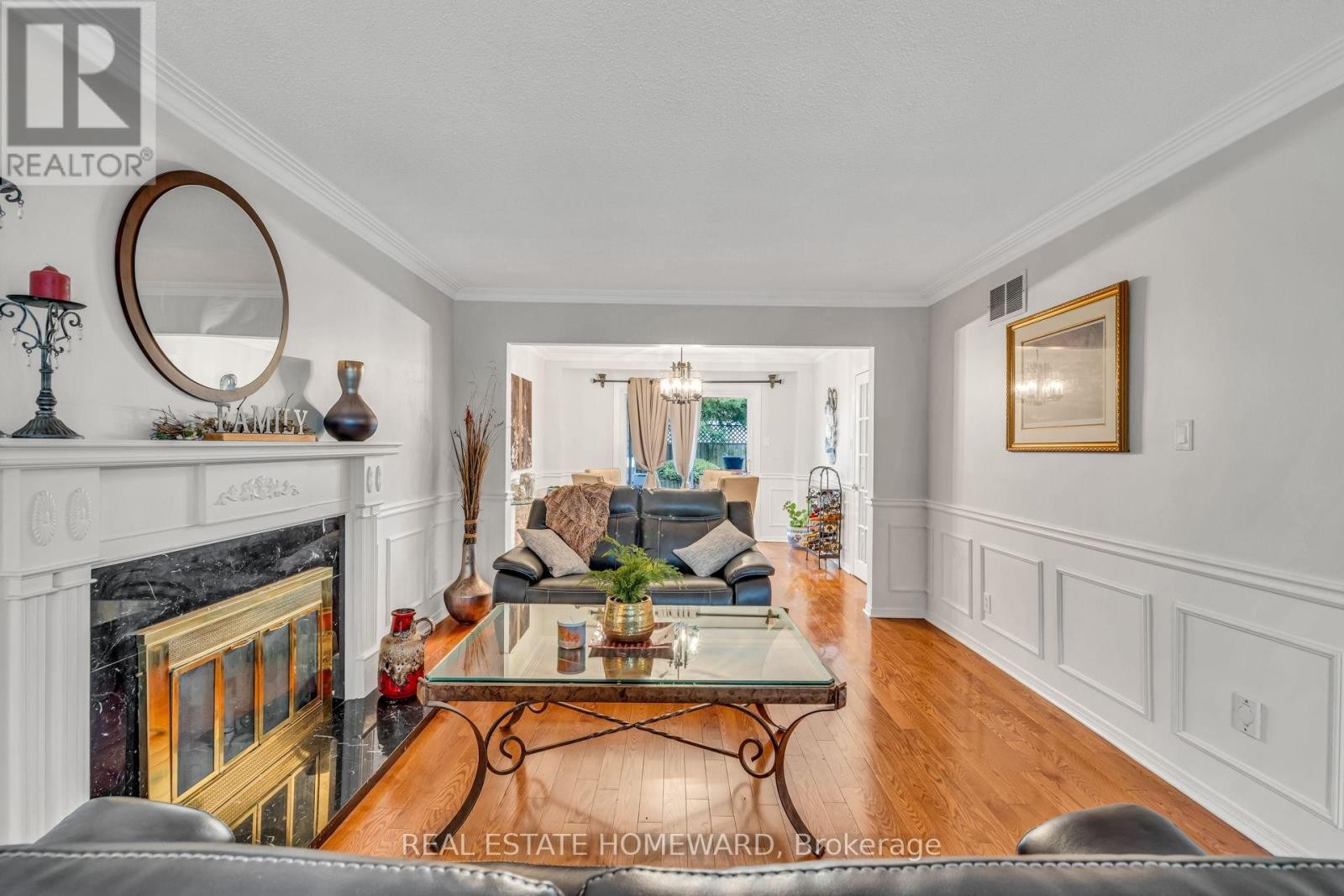 












2032 SHANNON DRIVE

,
Mississauga (Sheridan),




Ontario
L5H3W3

