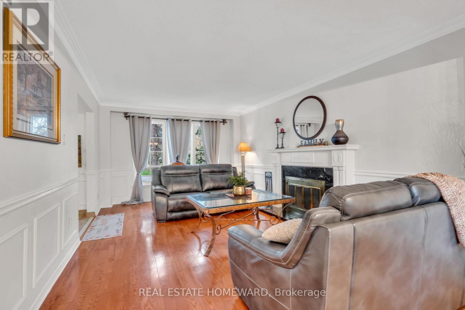












2032 SHANNON DRIVE

,
Mississauga (Sheridan),




Ontario
L5H3W3

