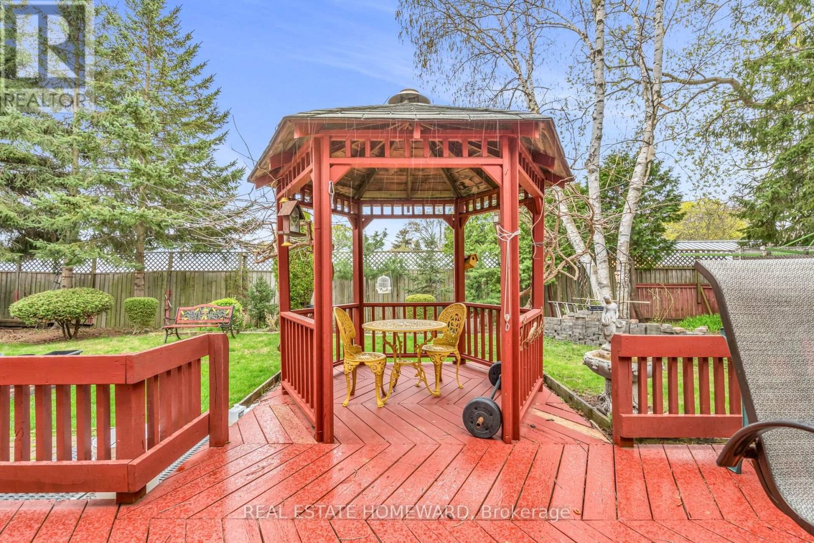 












2032 SHANNON DRIVE

,
Mississauga (Sheridan),




Ontario
L5H3W3

