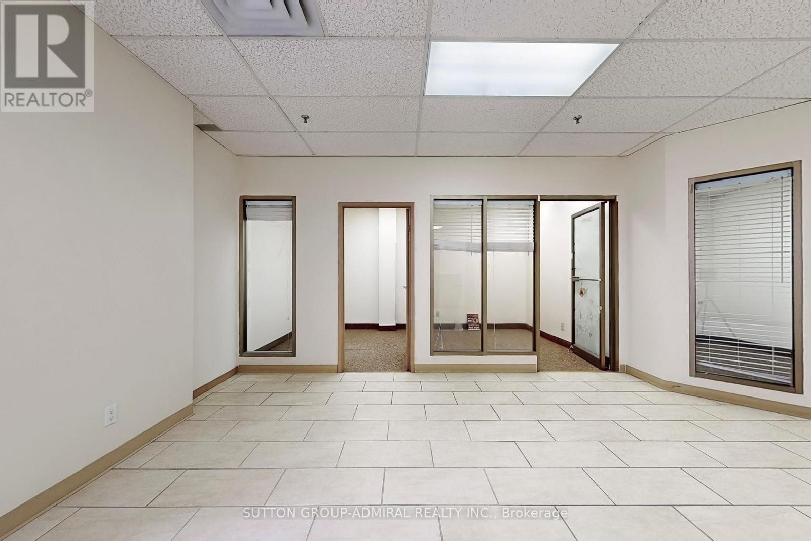 












2ND FLR - 134 MAIN STREET

,
Brampton (Downtown Brampton),




Ontario
L6V1N8

