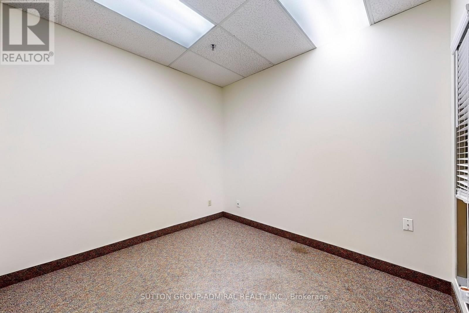 












2ND FLR - 134 MAIN STREET

,
Brampton (Downtown Brampton),




Ontario
L6V1N8

