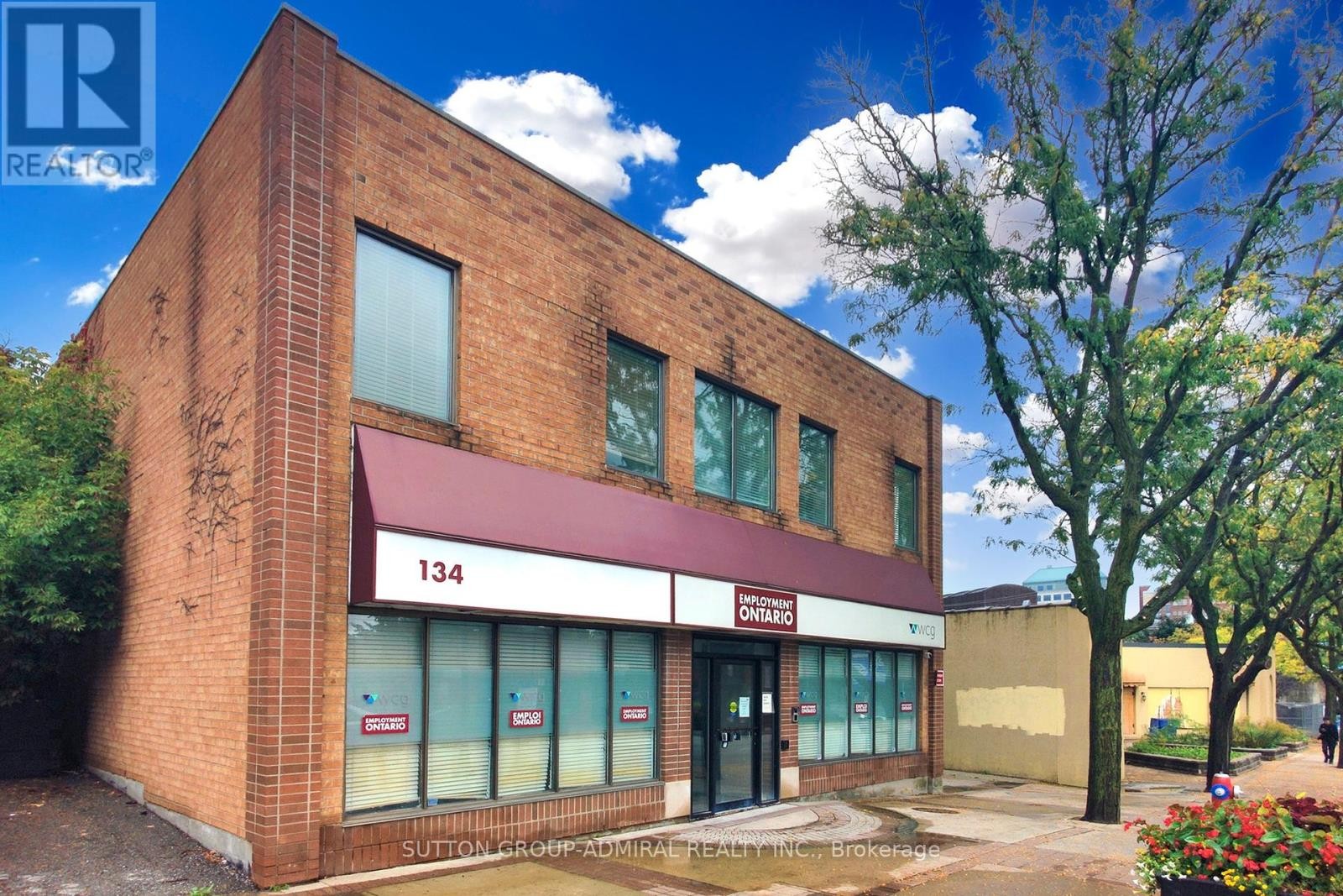 












2ND FLR - 134 MAIN STREET

,
Brampton (Downtown Brampton),




Ontario
L6V1N8

