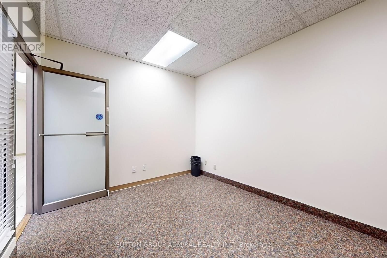 












2ND FLR - 134 MAIN STREET

,
Brampton (Downtown Brampton),




Ontario
L6V1N8

