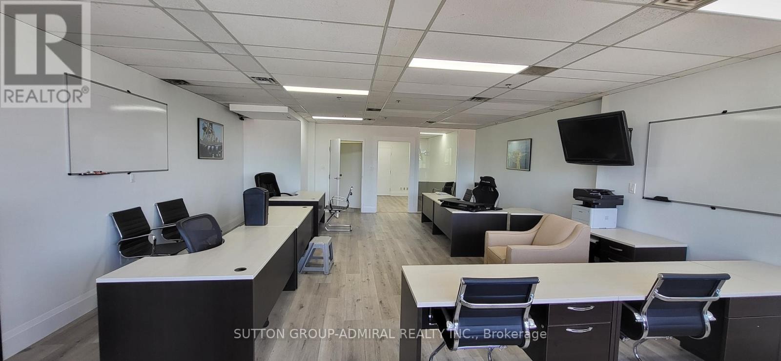 












200A - 1001 FINCH AVENUE W

,
Toronto (York University Heights),




Ontario
M3J2C7

