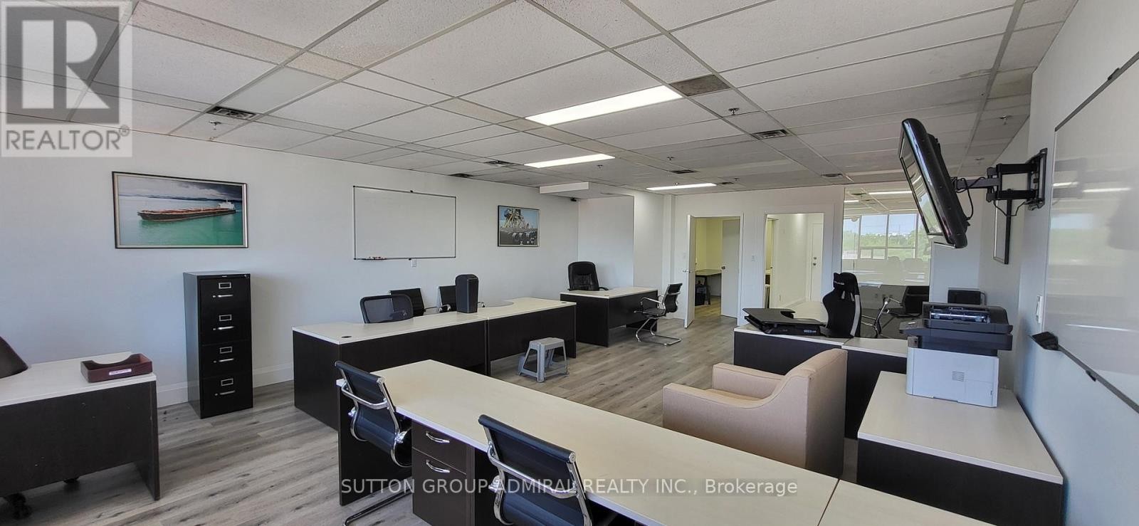 












200A - 1001 FINCH AVENUE W

,
Toronto (York University Heights),




Ontario
M3J2C7

