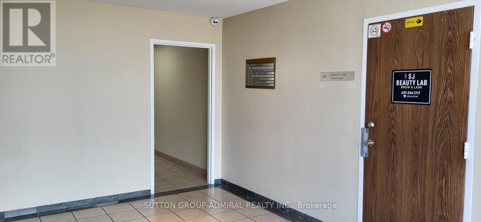 












200A - 1001 FINCH AVENUE W

,
Toronto (York University Heights),




Ontario
M3J2C7

