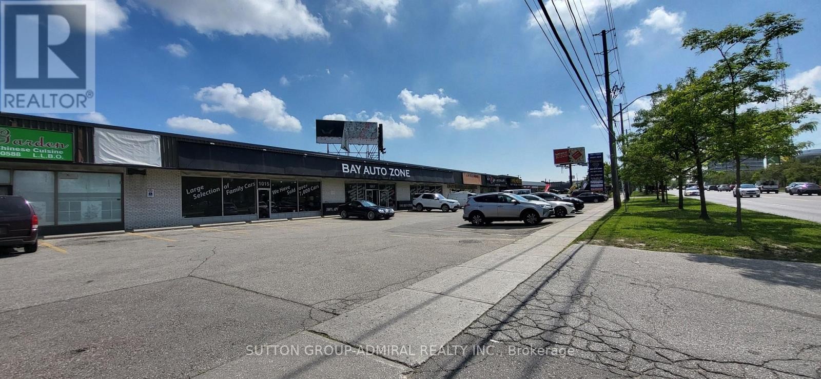 












200A - 1001 FINCH AVENUE W

,
Toronto (York University Heights),




Ontario
M3J2C7

