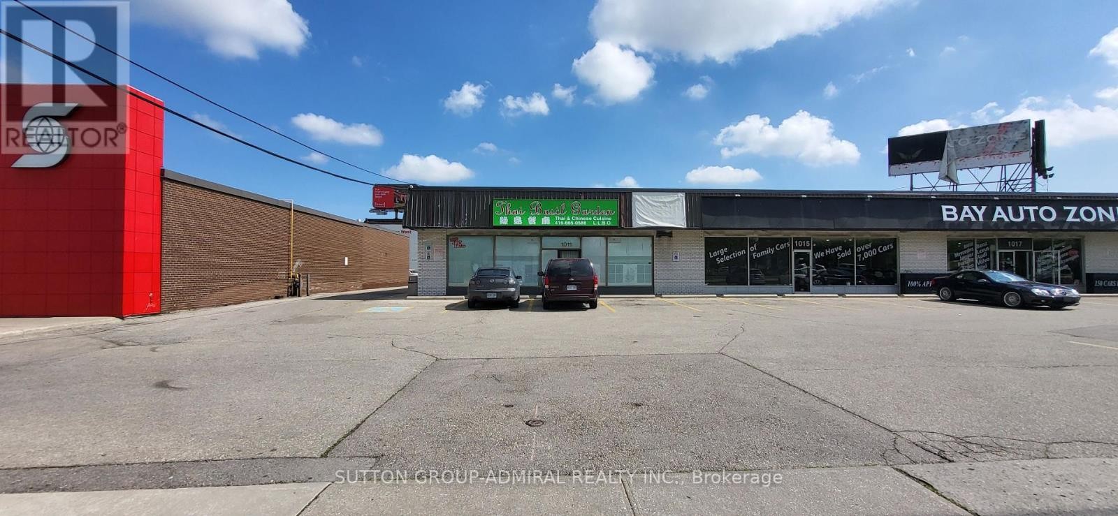 












200A - 1001 FINCH AVENUE W

,
Toronto (York University Heights),




Ontario
M3J2C7


