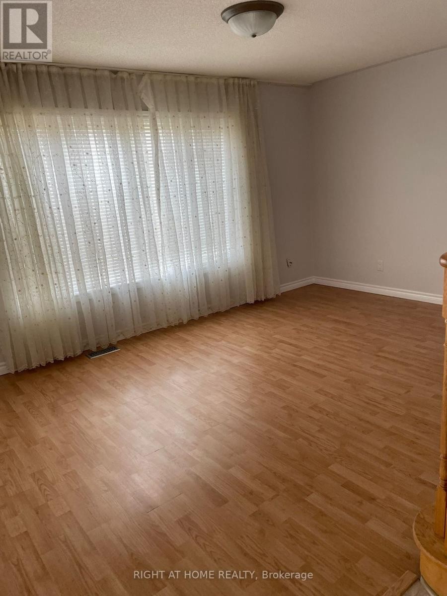












MAIN AND 2ND LEVEL - 35 ECHORIDGE DRIVE

,
Brampton (Fletcher's Meadow),




Ontario
L7A3K8

