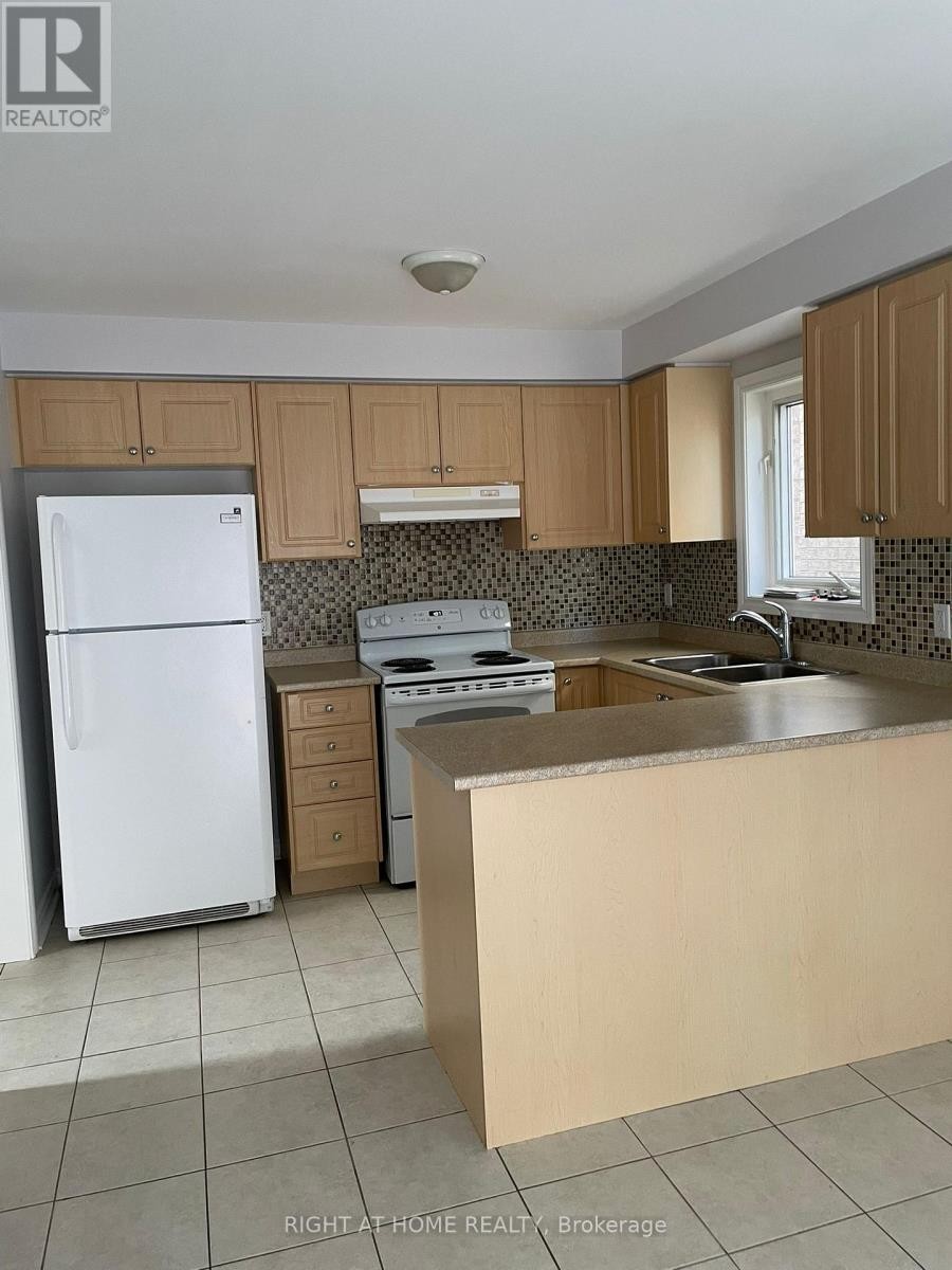 












MAIN AND 2ND LEVEL - 35 ECHORIDGE DRIVE

,
Brampton (Fletcher's Meadow),




Ontario
L7A3K8

