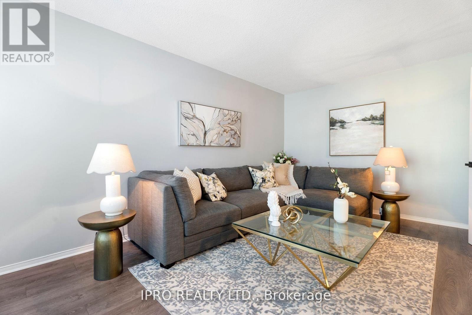 












6070 PRAIRIE CIRCLE

,
Mississauga (Lisgar),




Ontario
L5N5Z5

