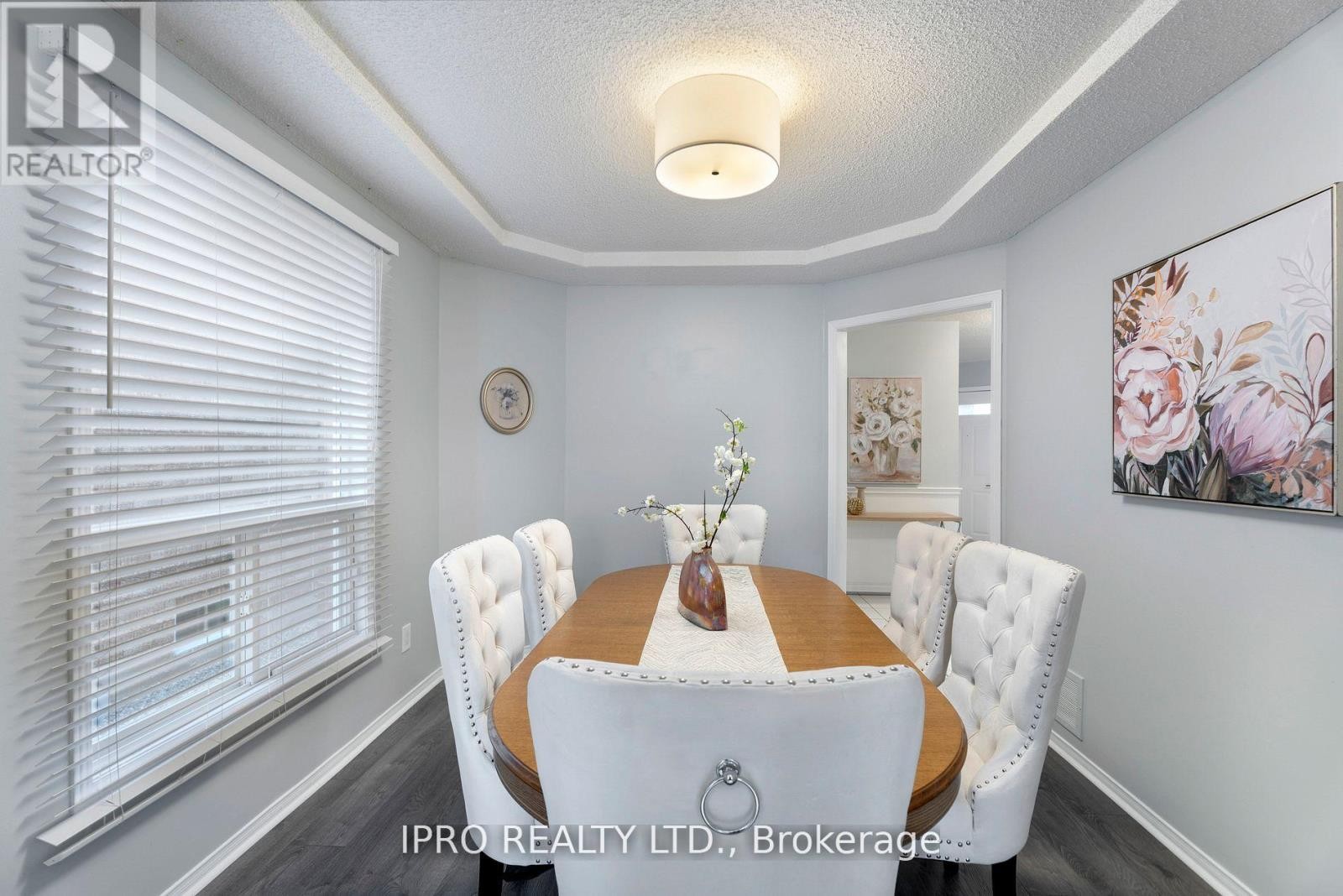 












6070 PRAIRIE CIRCLE

,
Mississauga (Lisgar),




Ontario
L5N5Z5

