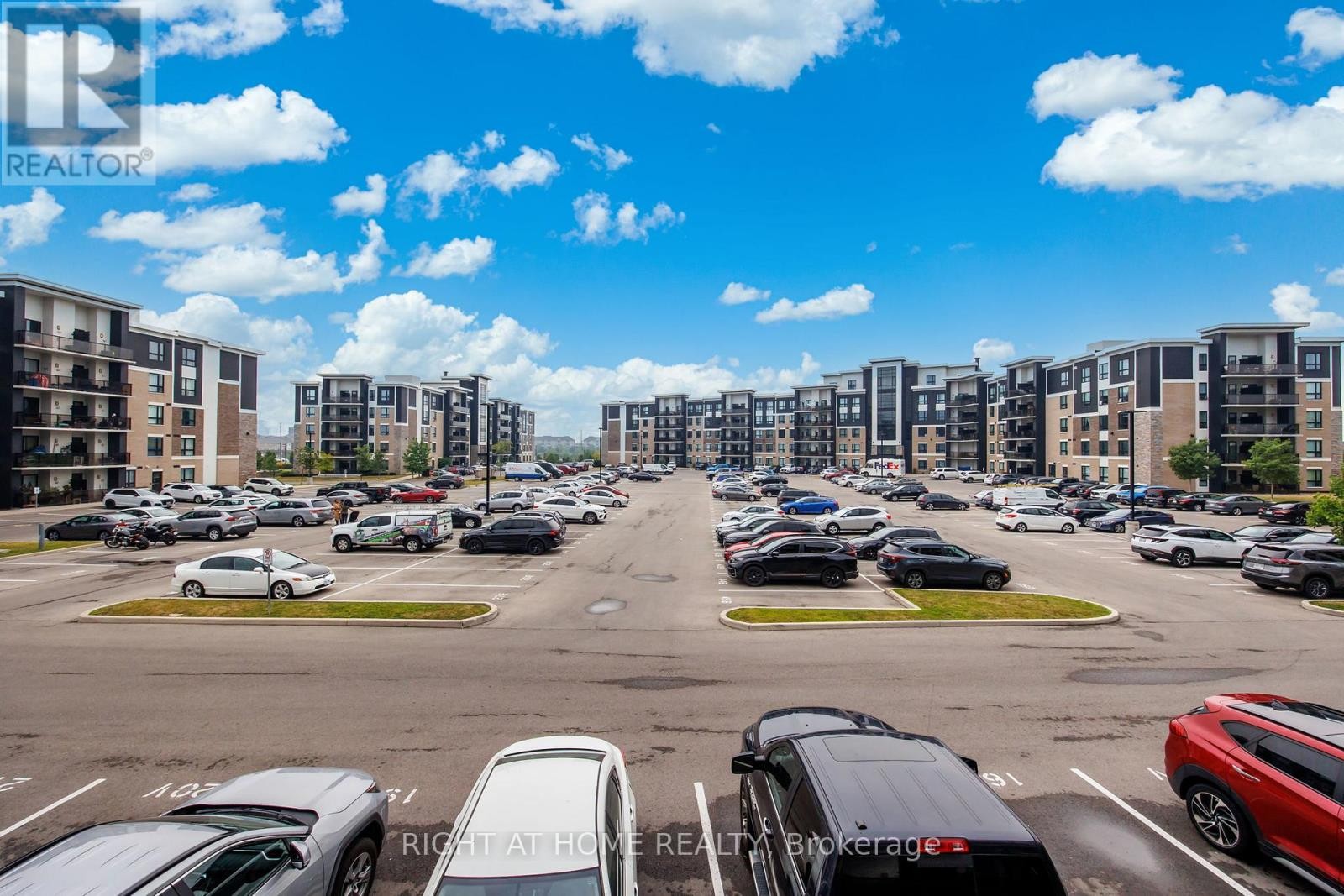 












222 - 640 SAUVE STREET

,
Milton (BE Beaty),




Ontario
L9T9A7

