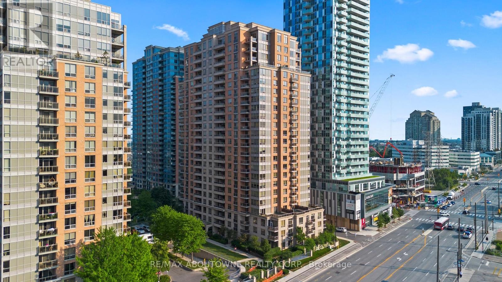 












227 - 5233 DUNDAS STREET W

,
Toronto (Islington-City Centre West),




Ontario
M9B6M1

