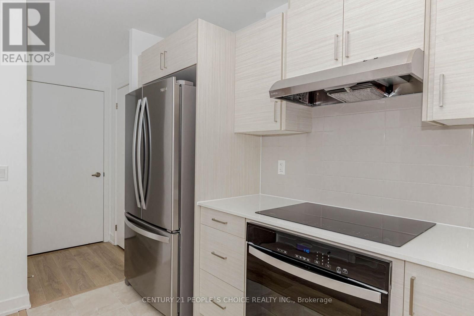 












1513 - 1035 SOUTHDOWN ROAD

,
Mississauga (Clarkson),




Ontario
L5J0A3

