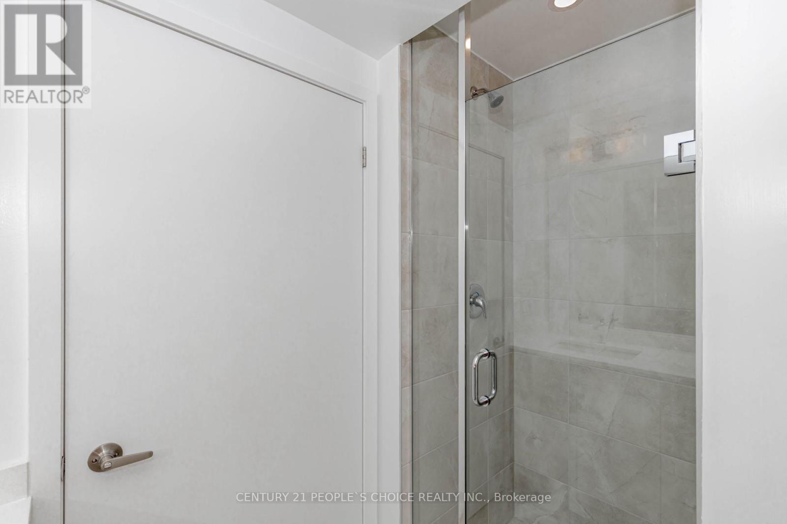 












1513 - 1035 SOUTHDOWN ROAD

,
Mississauga (Clarkson),




Ontario
L5J0A3

