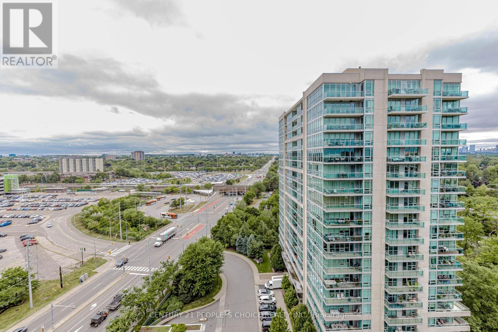 












1513 - 1035 SOUTHDOWN ROAD

,
Mississauga (Clarkson),




Ontario
L5J0A3

